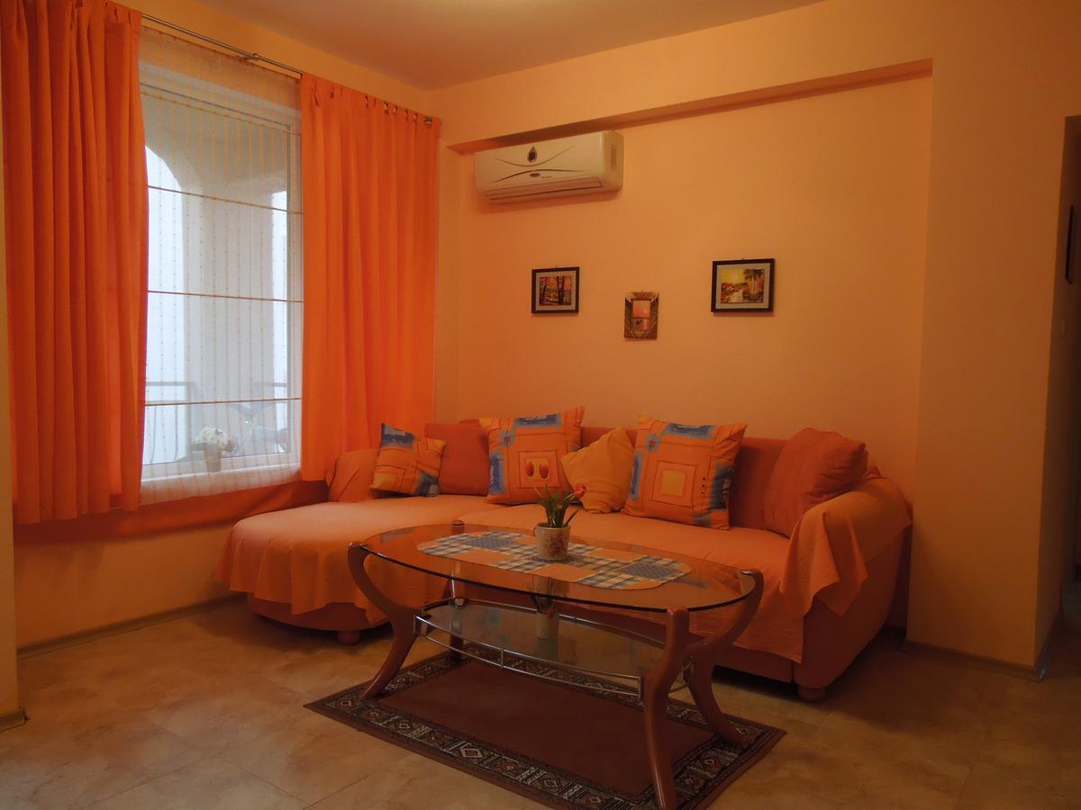 Casa Brava 2 Apartments Свети-Влас Экстерьер фото