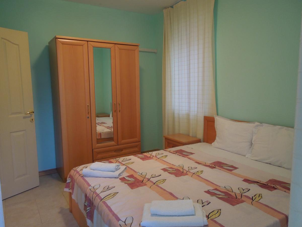Casa Brava 2 Apartments Свети-Влас Экстерьер фото